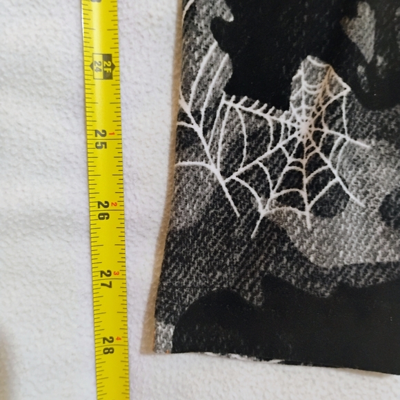 Time and Tru Black Leggings with White Spiderweb and Orange Accent Print - Picture 9 of 9